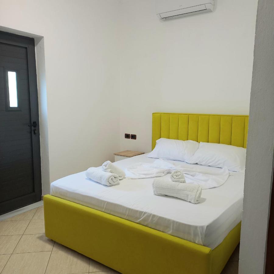 Hotel Eno Përmet Esterno foto