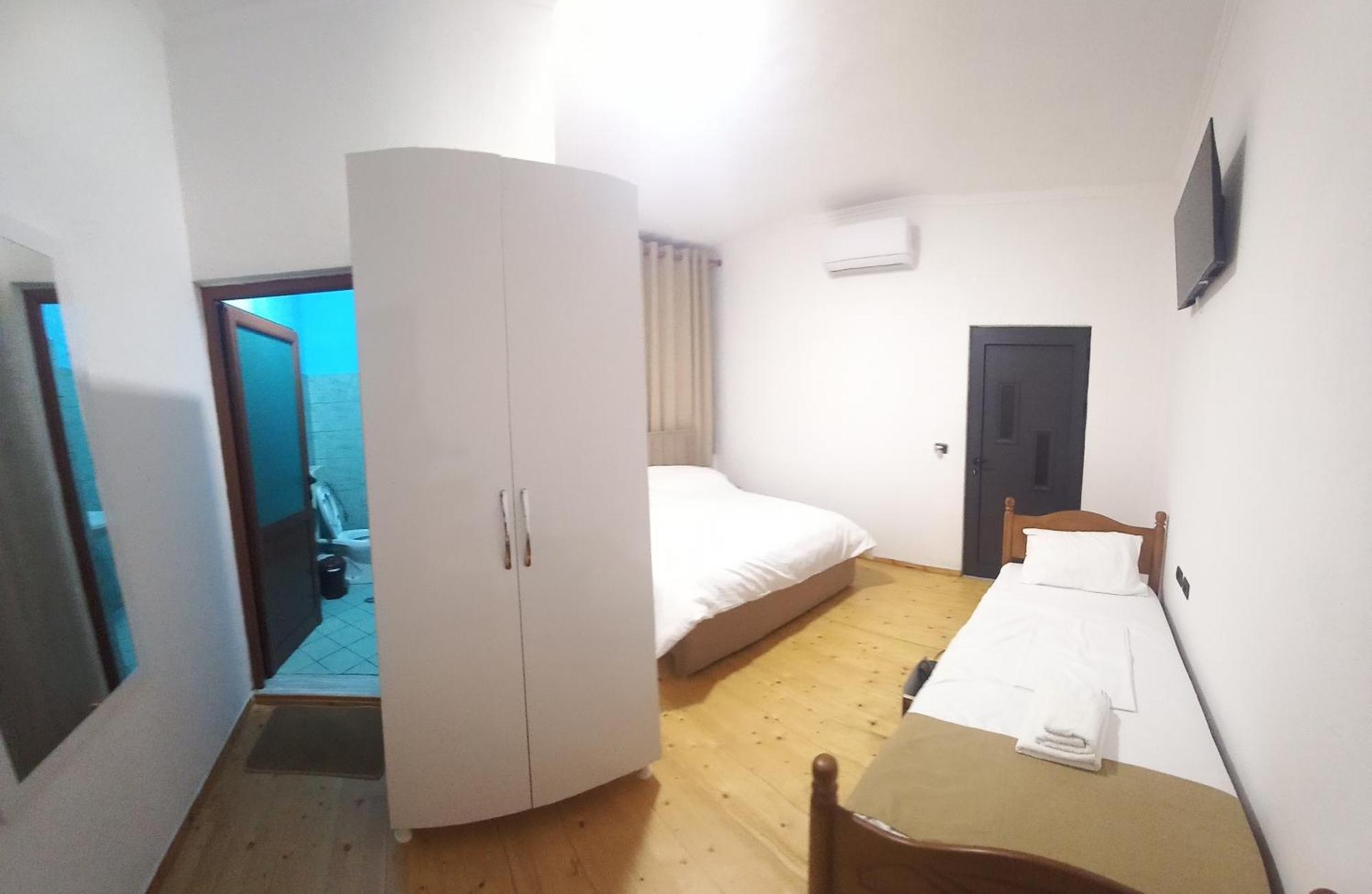 Hotel Eno Përmet Esterno foto