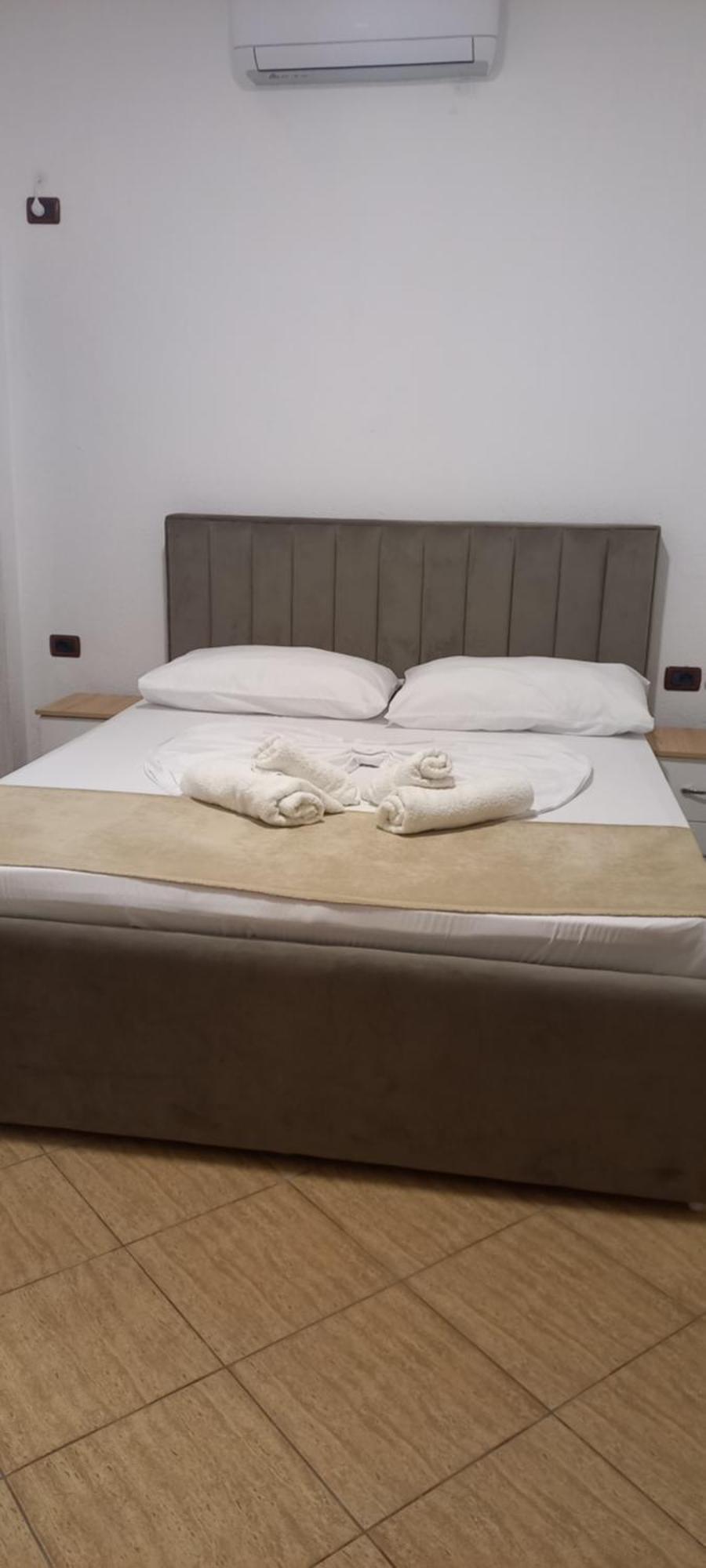 Hotel Eno Përmet Esterno foto